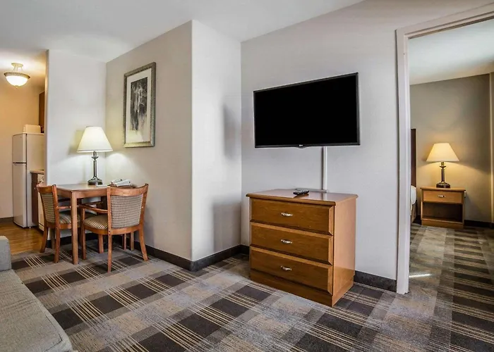Mainstay Hotel