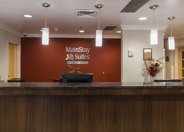 Mainstay Hotel 3*