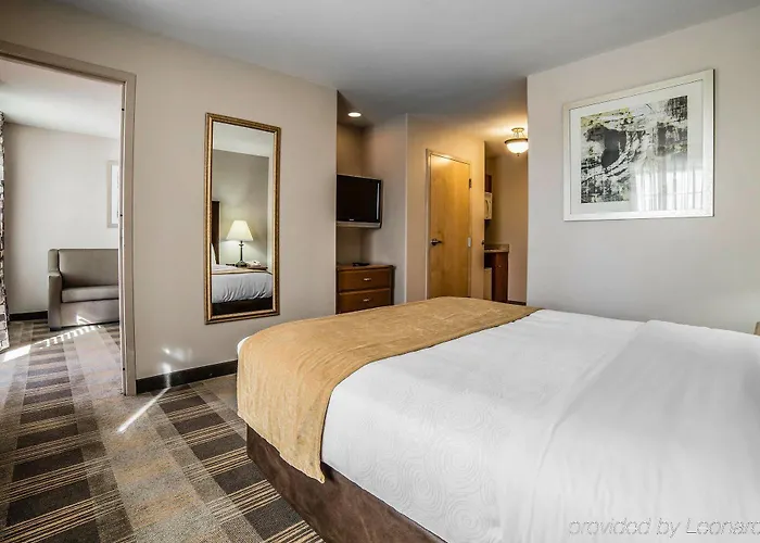 Hotel Mainstay 3*
